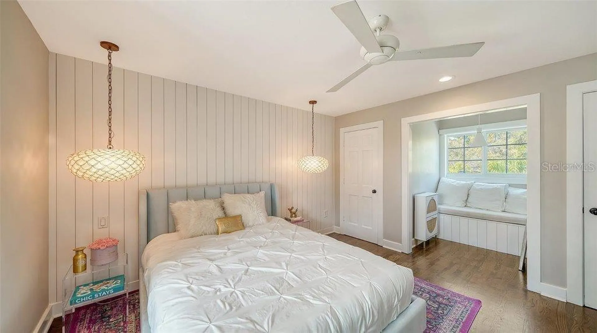 1774 Cherokee Drive Sarasota FL 34239