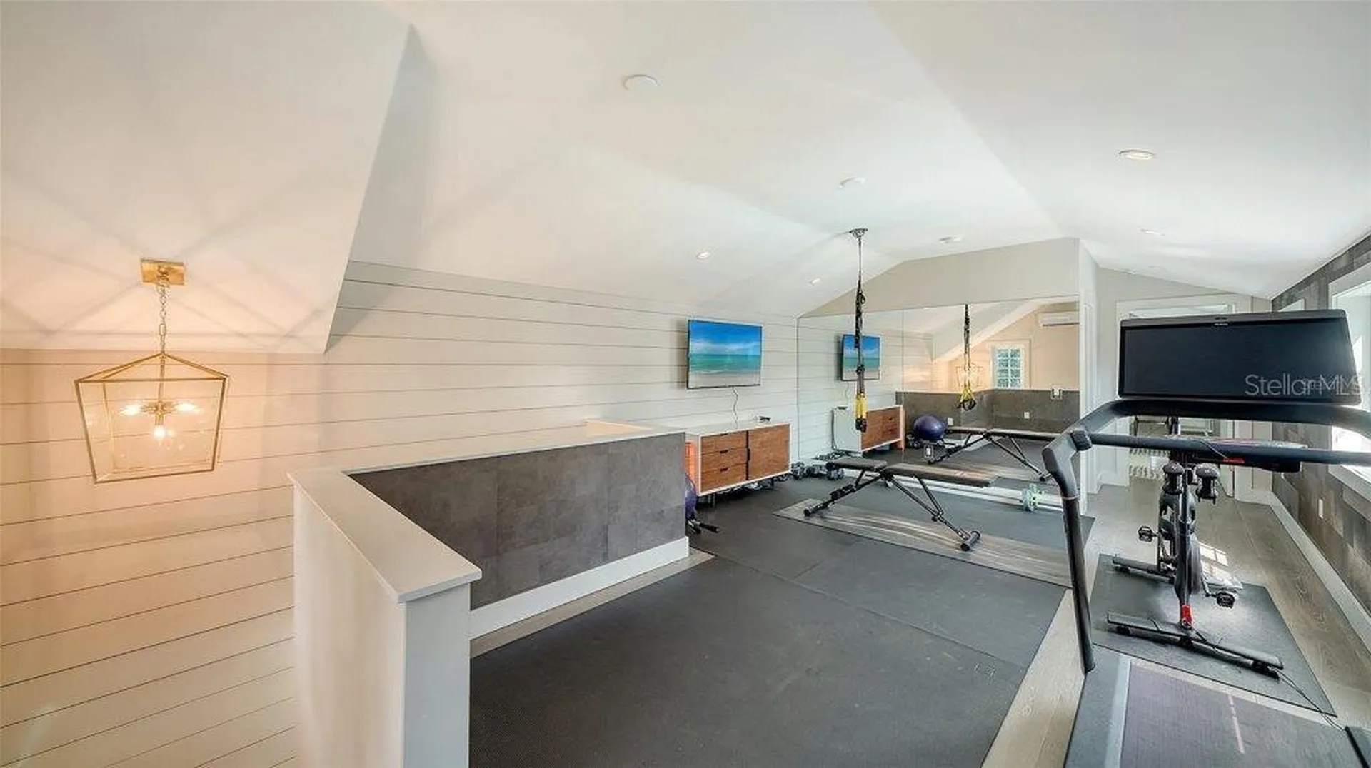 1774 Cherokee Drive Sarasota FL 34239