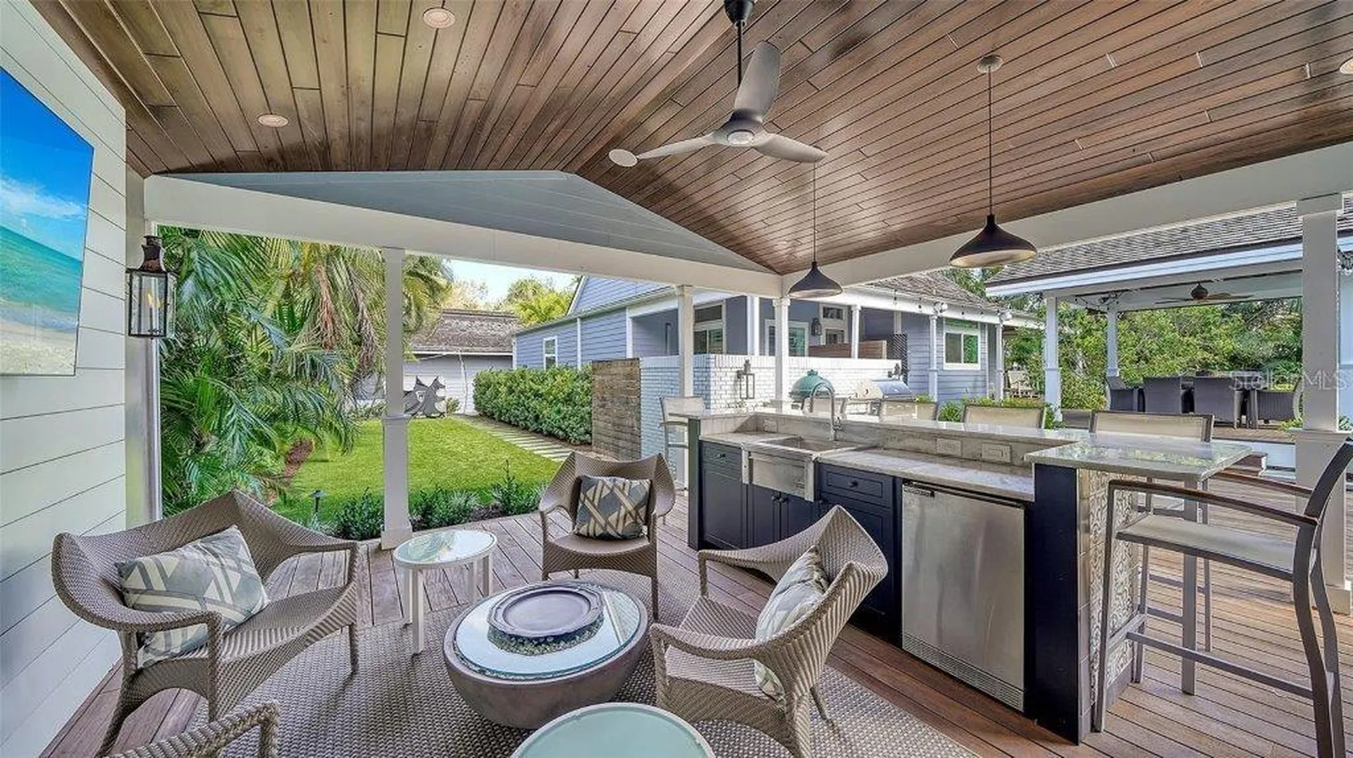 1774 Cherokee Drive Sarasota FL 34239