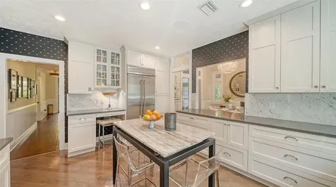 1774 Cherokee Drive Sarasota FL 34239
