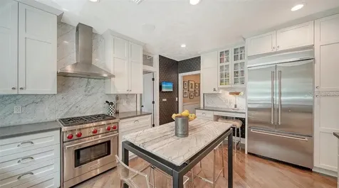 1774 Cherokee Drive Sarasota FL 34239
