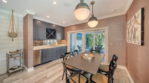 1774 Cherokee Drive Sarasota FL 34239