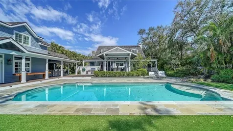 1774 Cherokee Drive Sarasota FL 34239