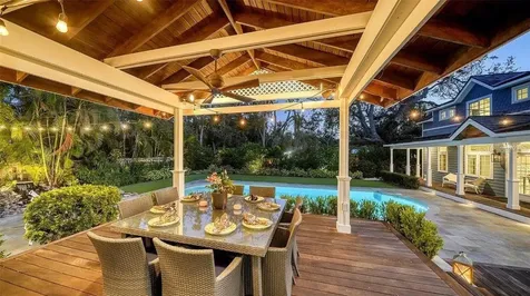 1774 Cherokee Drive Sarasota FL 34239