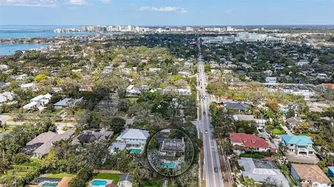 1774 Cherokee Drive Sarasota FL 34239