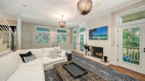 1774 Cherokee Drive Sarasota FL 34239