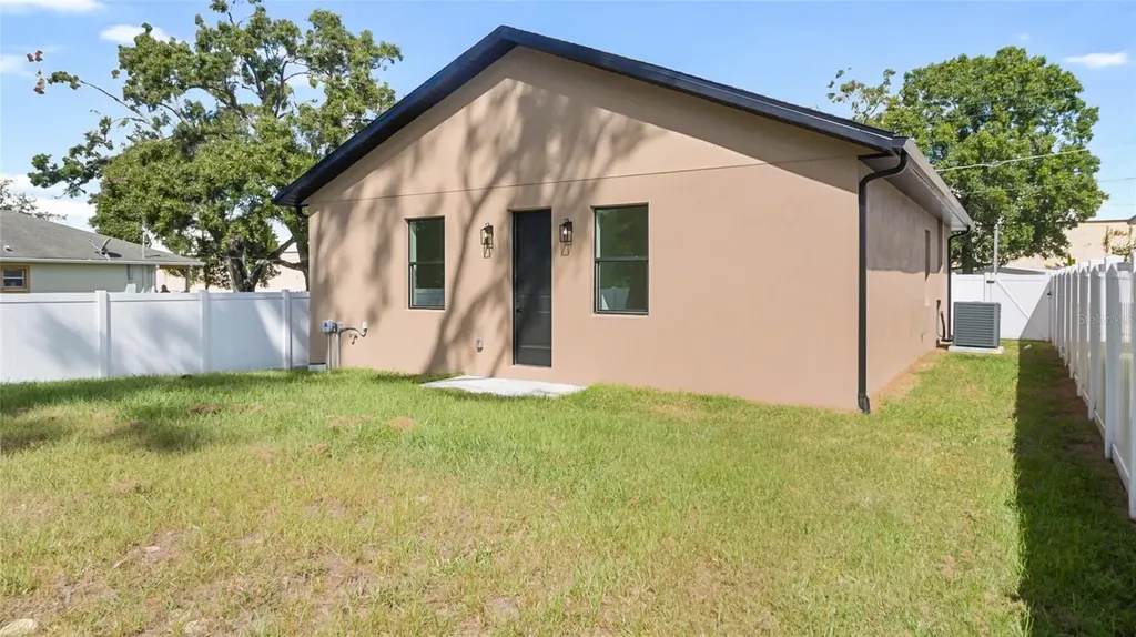 4601 E 14th Avenue Tampa FL 33605