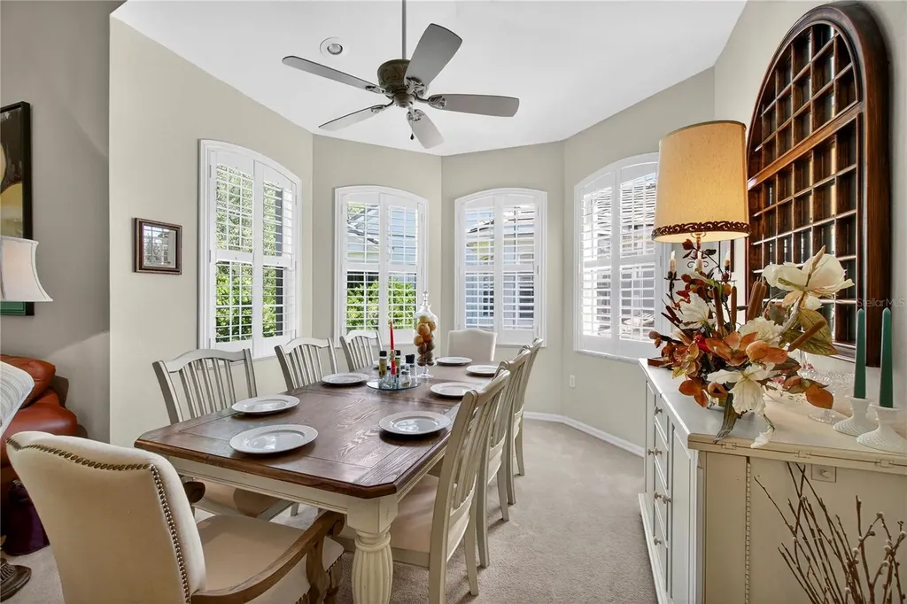 516 Grasslands Village Circle Lakeland FL 33803