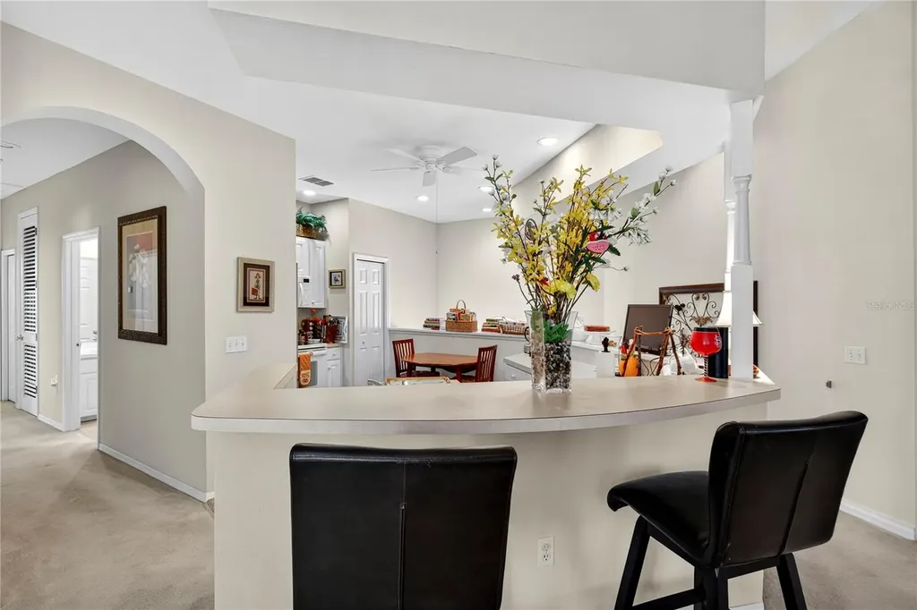 516 Grasslands Village Circle Lakeland FL 33803