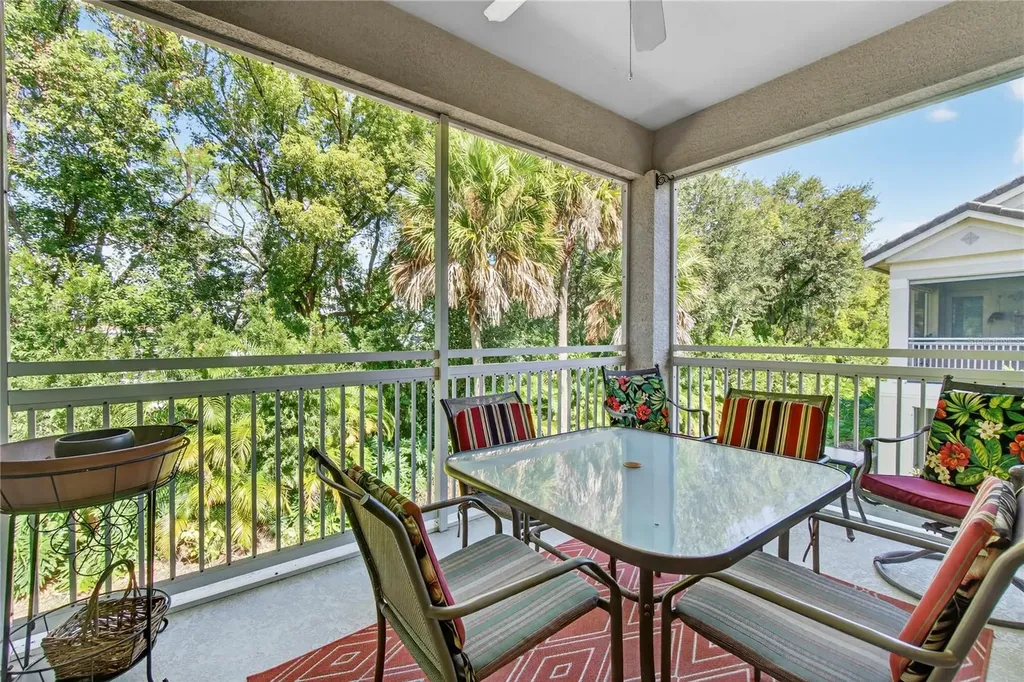 516 Grasslands Village Circle Lakeland FL 33803