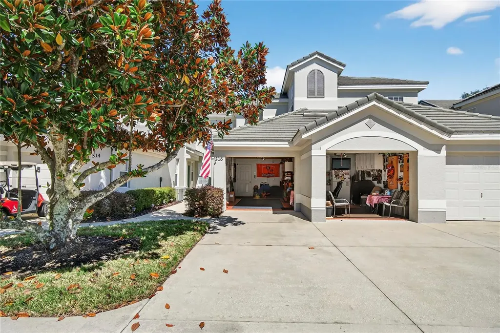 516 Grasslands Village Circle Lakeland FL 33803