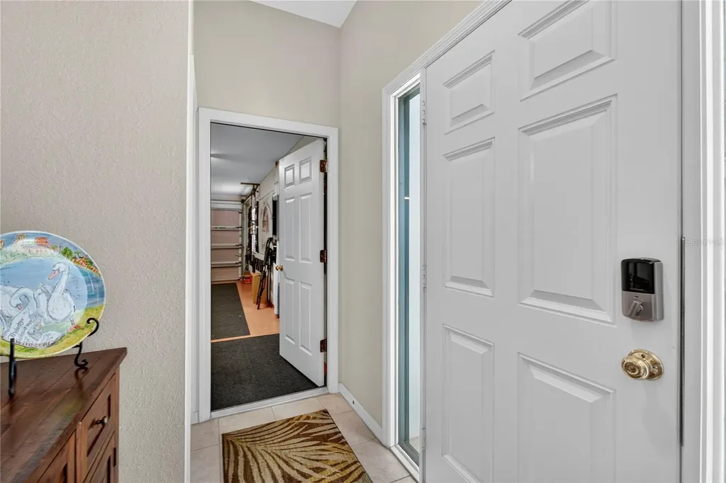516 Grasslands Village Circle Lakeland FL 33803