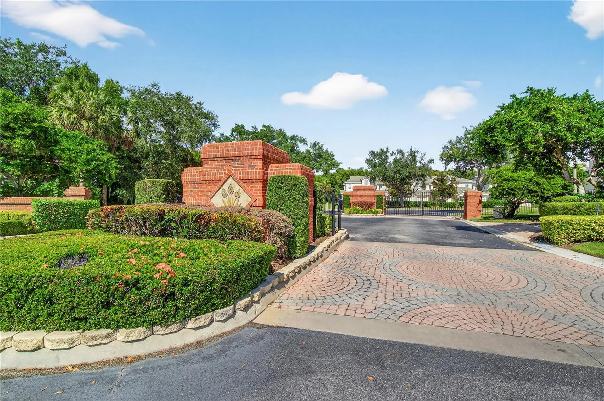 516 Grasslands Village Circle Lakeland FL 33803
