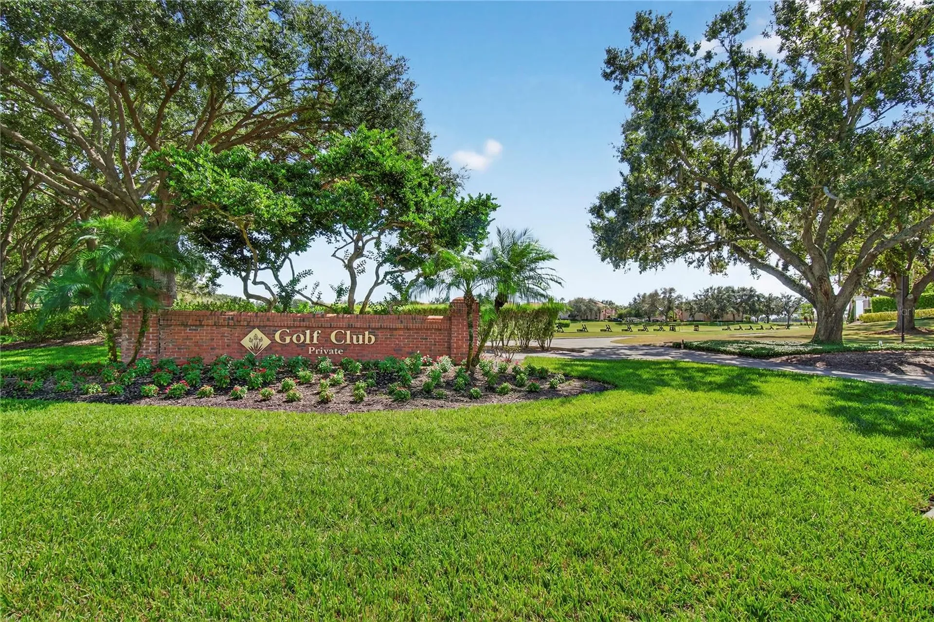 516 Grasslands Village Circle Lakeland FL 33803