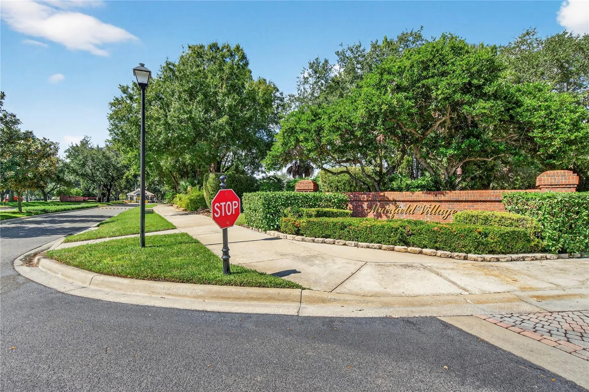 516 Grasslands Village Circle Lakeland FL 33803