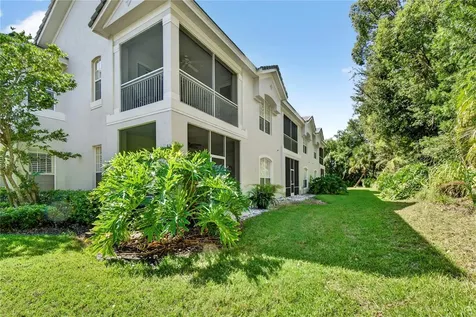 516 Grasslands Village Circle Lakeland FL 33803