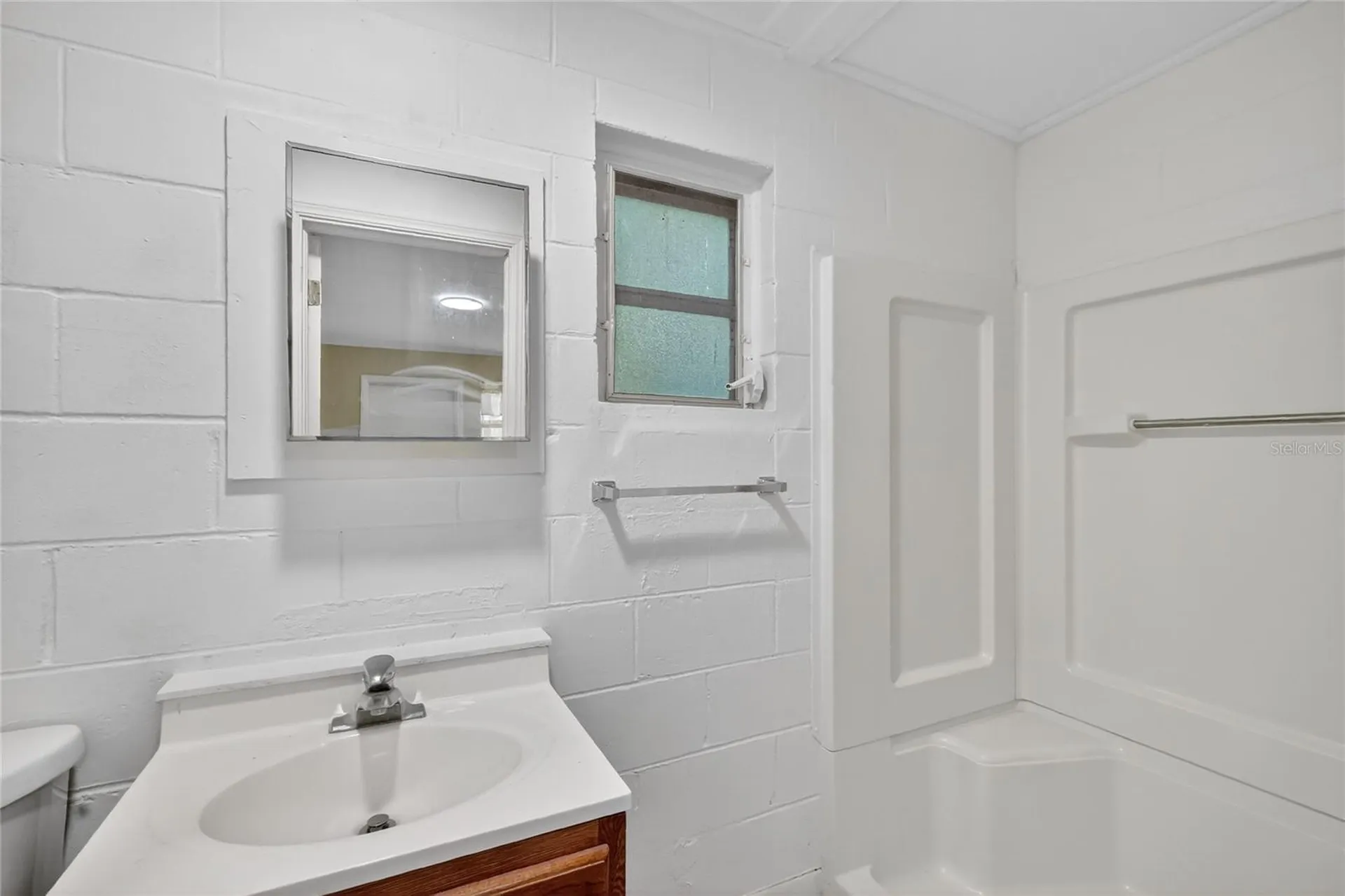2419 W Main Street Leesburg FL 34748