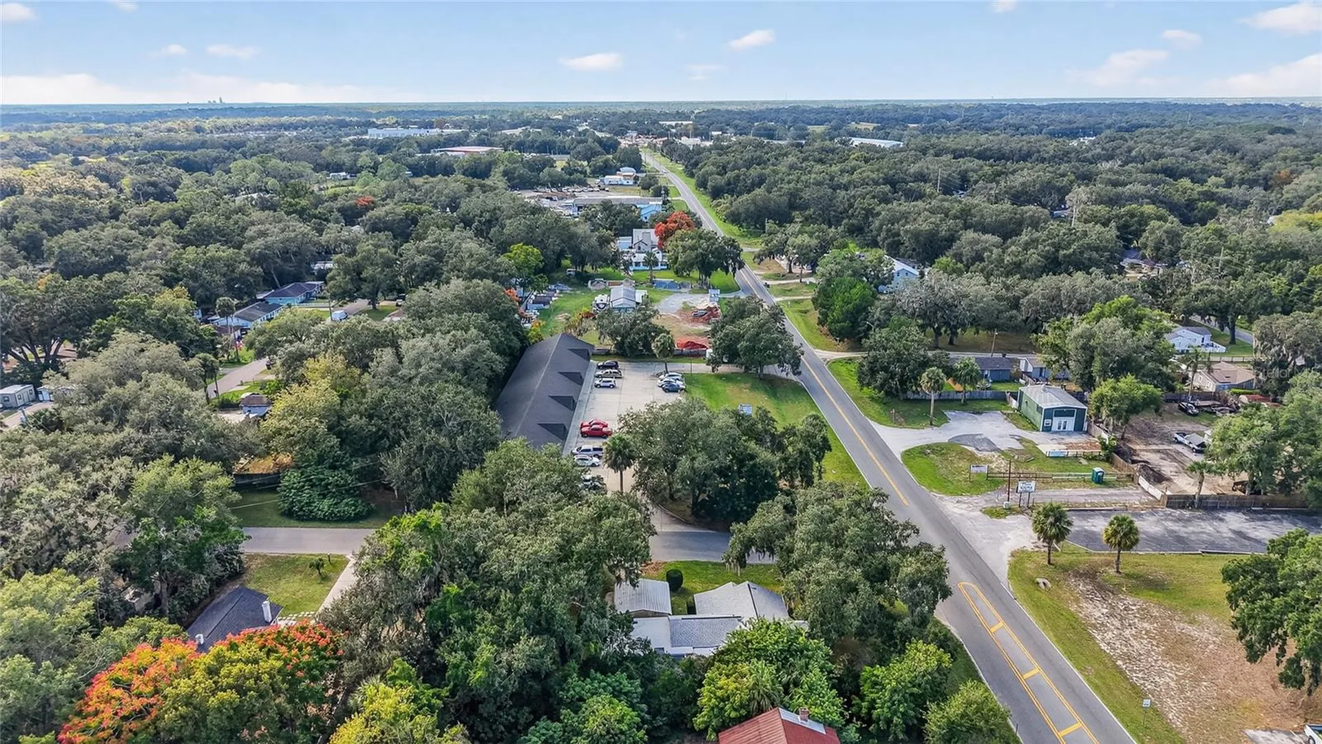2419 W Main Street Leesburg FL 34748