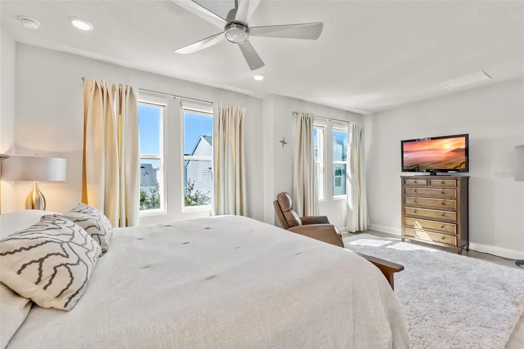 2467 Mangum Court Sarasota FL 34237