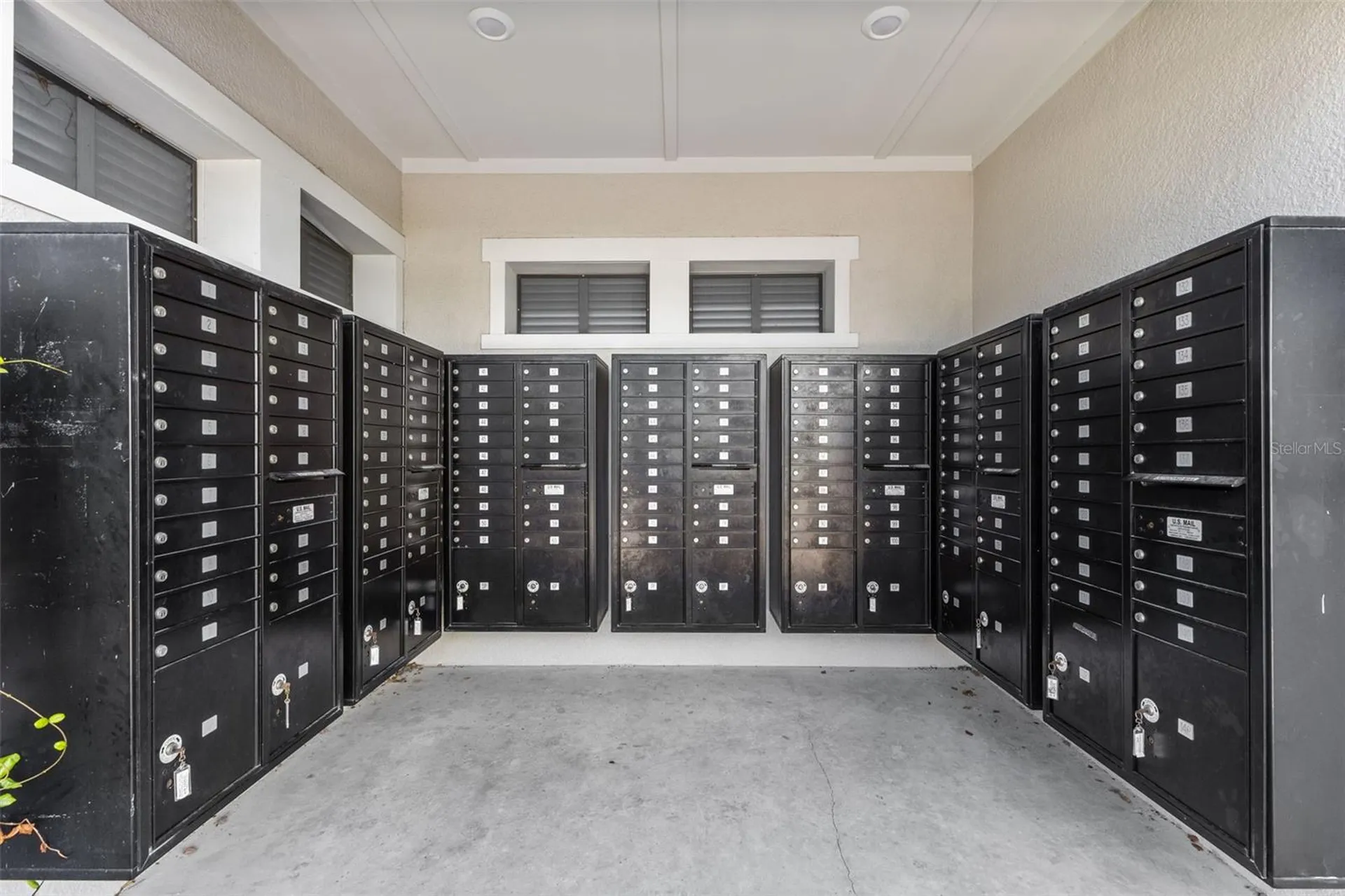 2467 Mangum Court Sarasota FL 34237