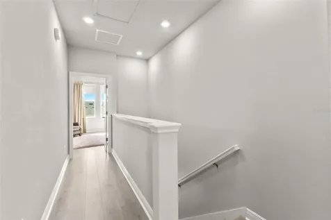 2467 Mangum Court Sarasota FL 34237