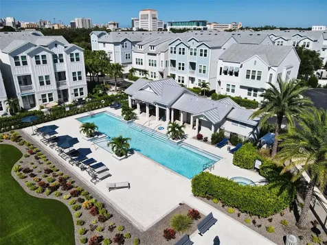 2467 Mangum Court Sarasota FL 34237