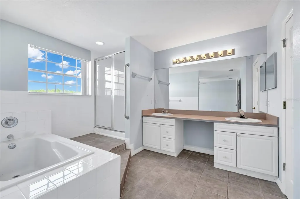 1335 Washington Palm Loop Davenport FL 33897