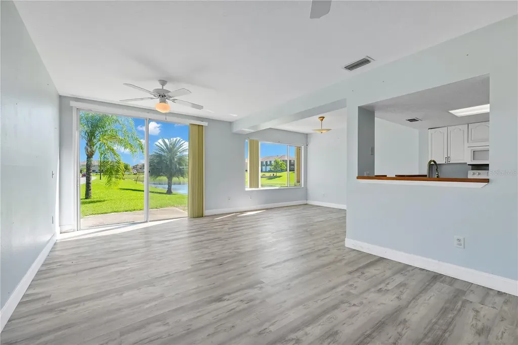 1335 Washington Palm Loop Davenport FL 33897