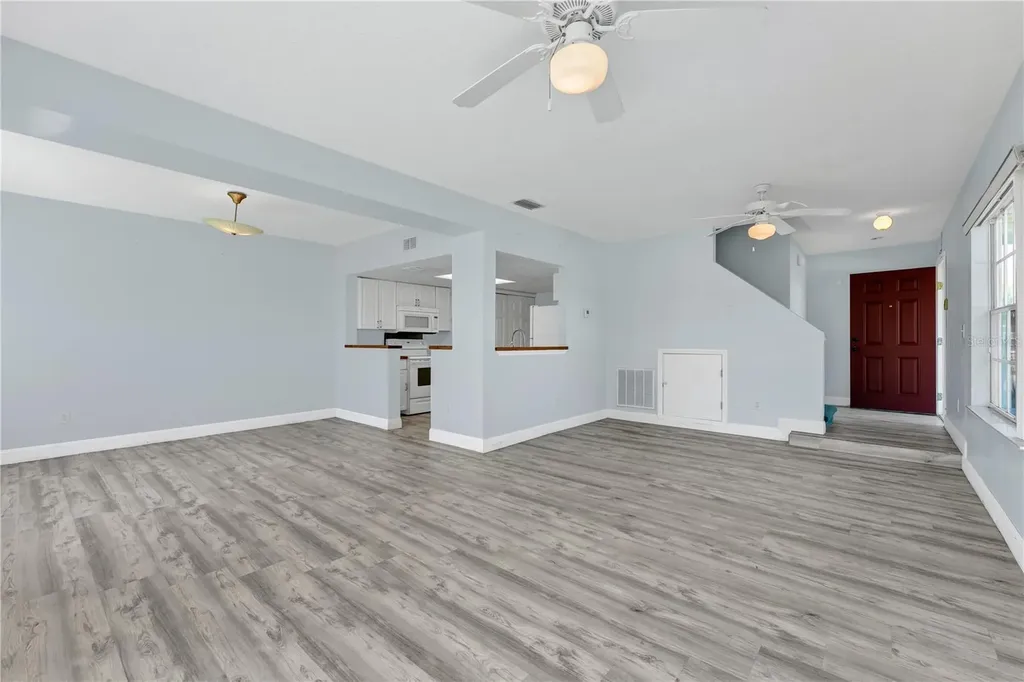 1335 Washington Palm Loop Davenport FL 33897