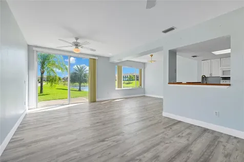 1335 Washington Palm Loop Davenport FL 33897