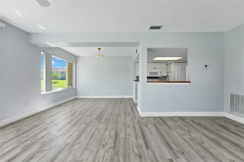 1335 Washington Palm Loop Davenport FL 33897