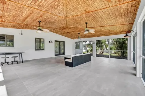 15180 Lyneburg Avenue Port Charlotte FL 33981