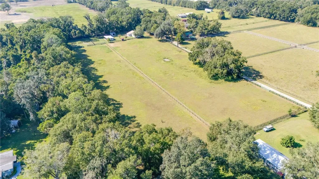 1480 NE 97 Street Anthony FL 32617