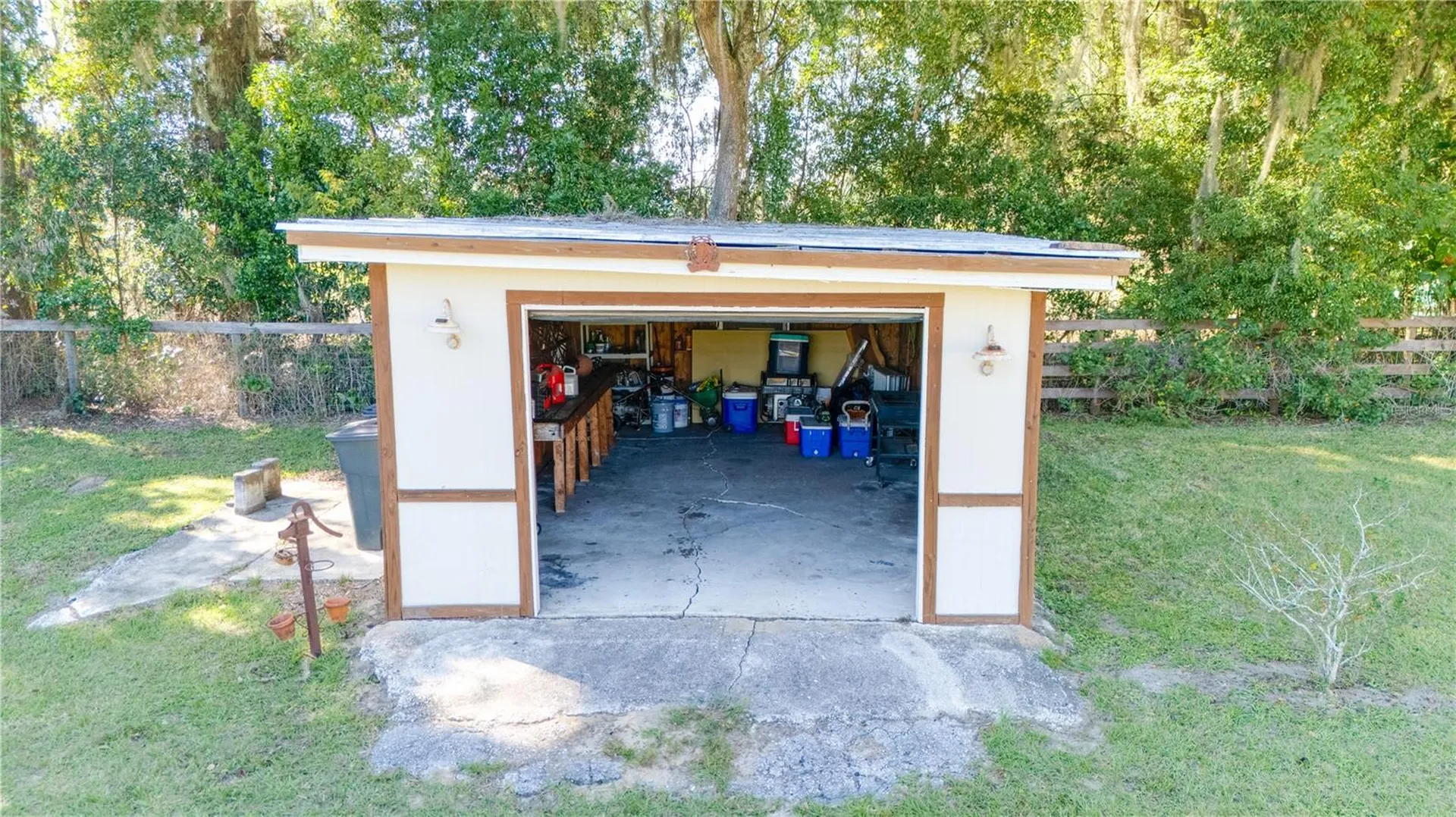 1480 NE 97 Street Anthony FL 32617