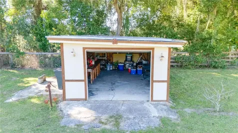 1480 NE 97 Street Anthony FL 32617