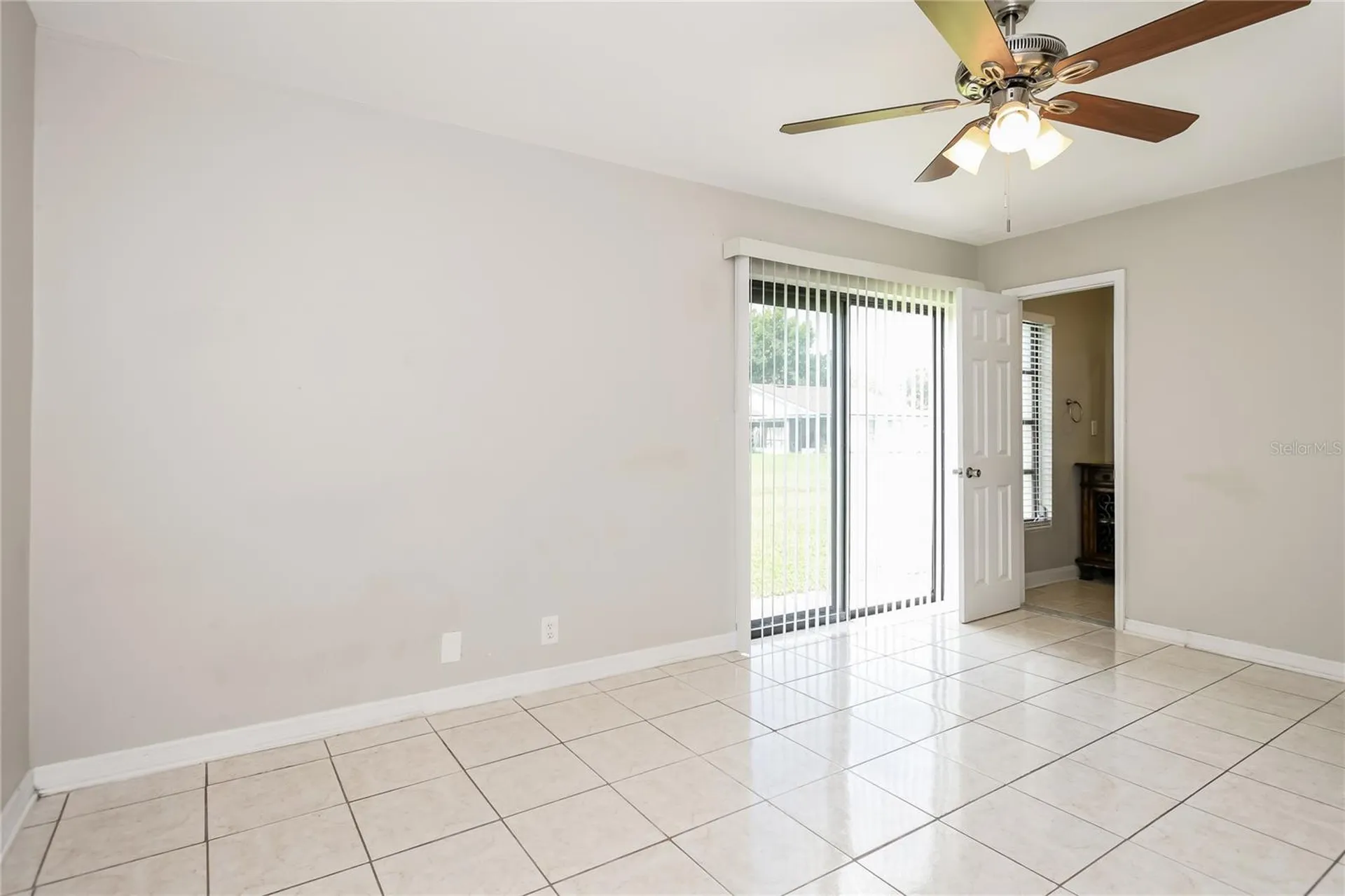 820 E Flag Lane Kissimmee FL 34759