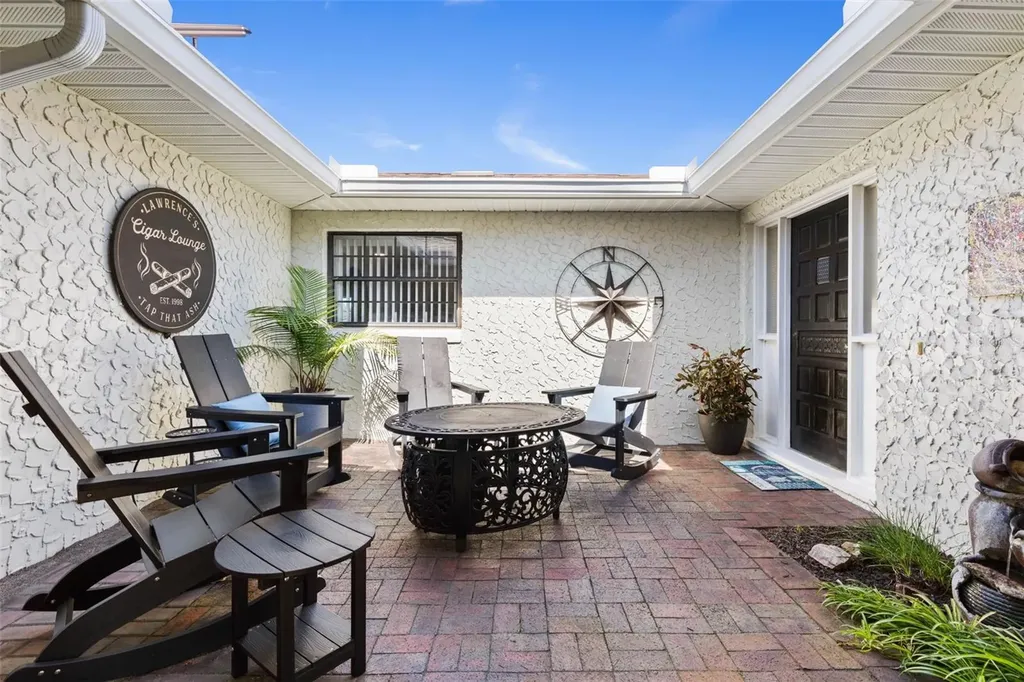 1 Flametree Court Palm Coast FL 32137
