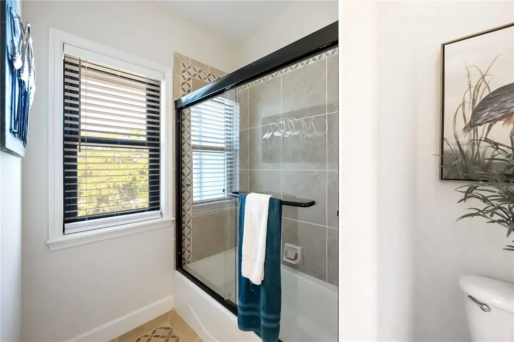 6322 Laguna Drive Longboat Key FL 34228