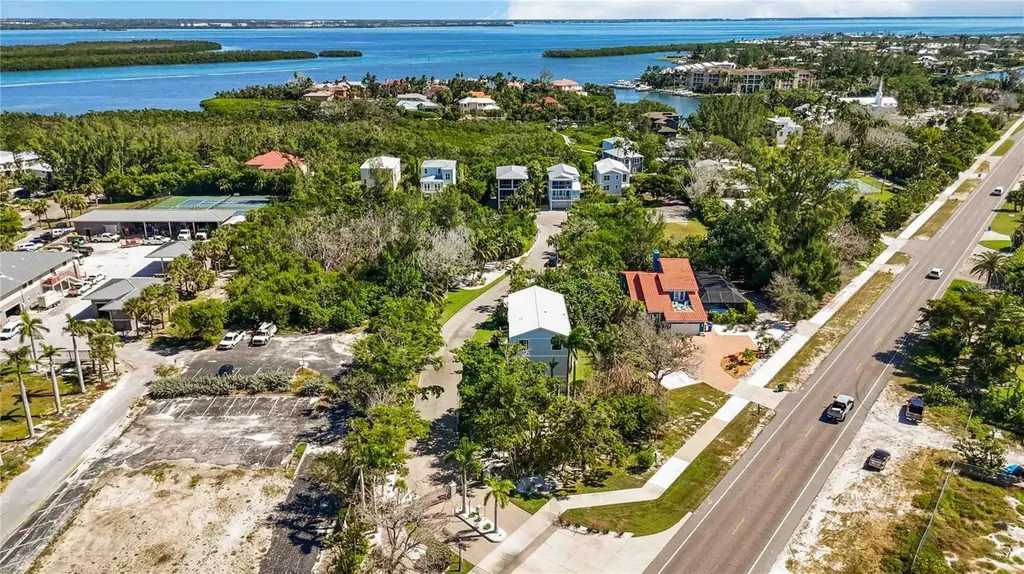 6322 Laguna Drive Longboat Key FL 34228
