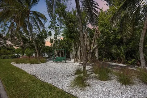 6322 Laguna Drive Longboat Key FL 34228