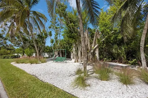 6322 Laguna Drive Longboat Key FL 34228