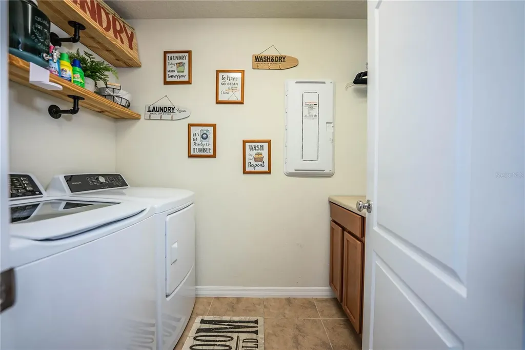 8743 Conoy Avenue Polk City FL 33868