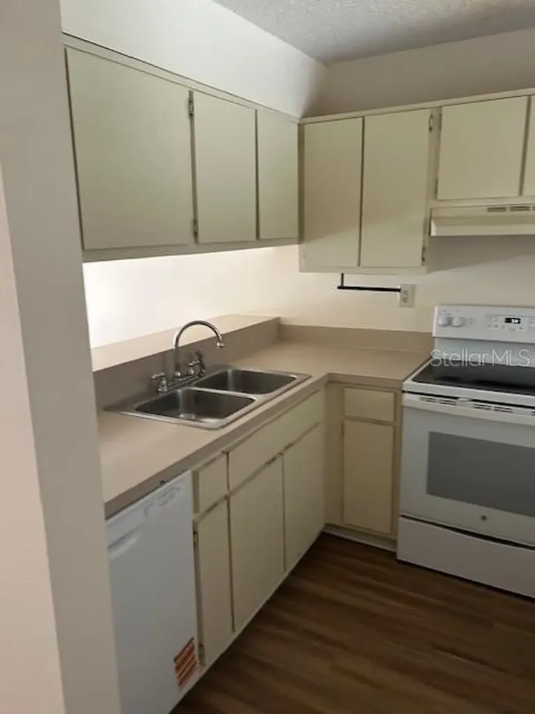 100 E Kentucky Avenue Deland FL 32724