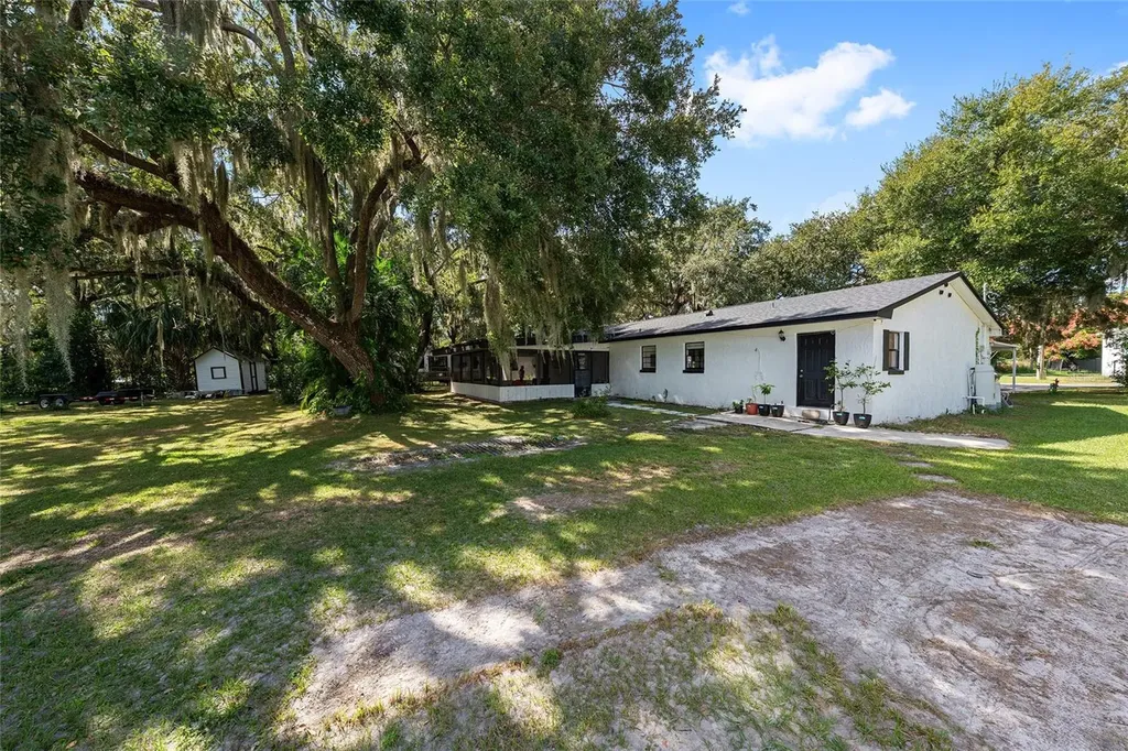 15 Adams Avenue Kissimmee FL 34744