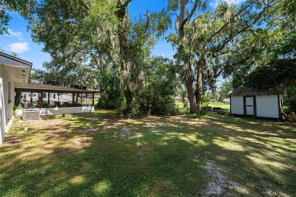 15 Adams Avenue Kissimmee FL 34744