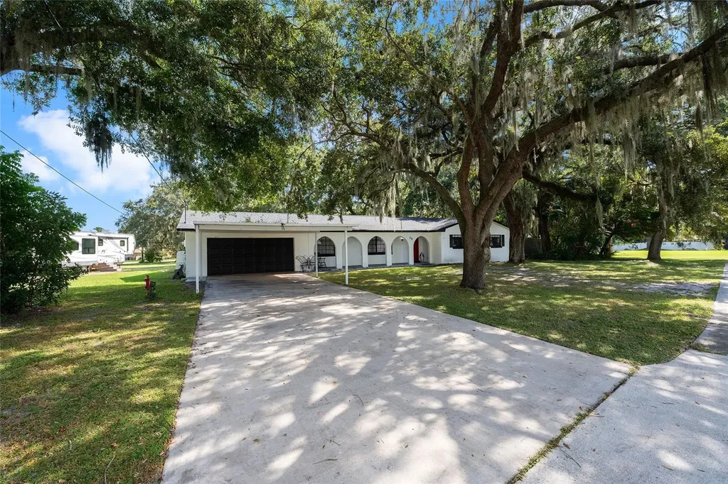 15 Adams Avenue Kissimmee FL 34744