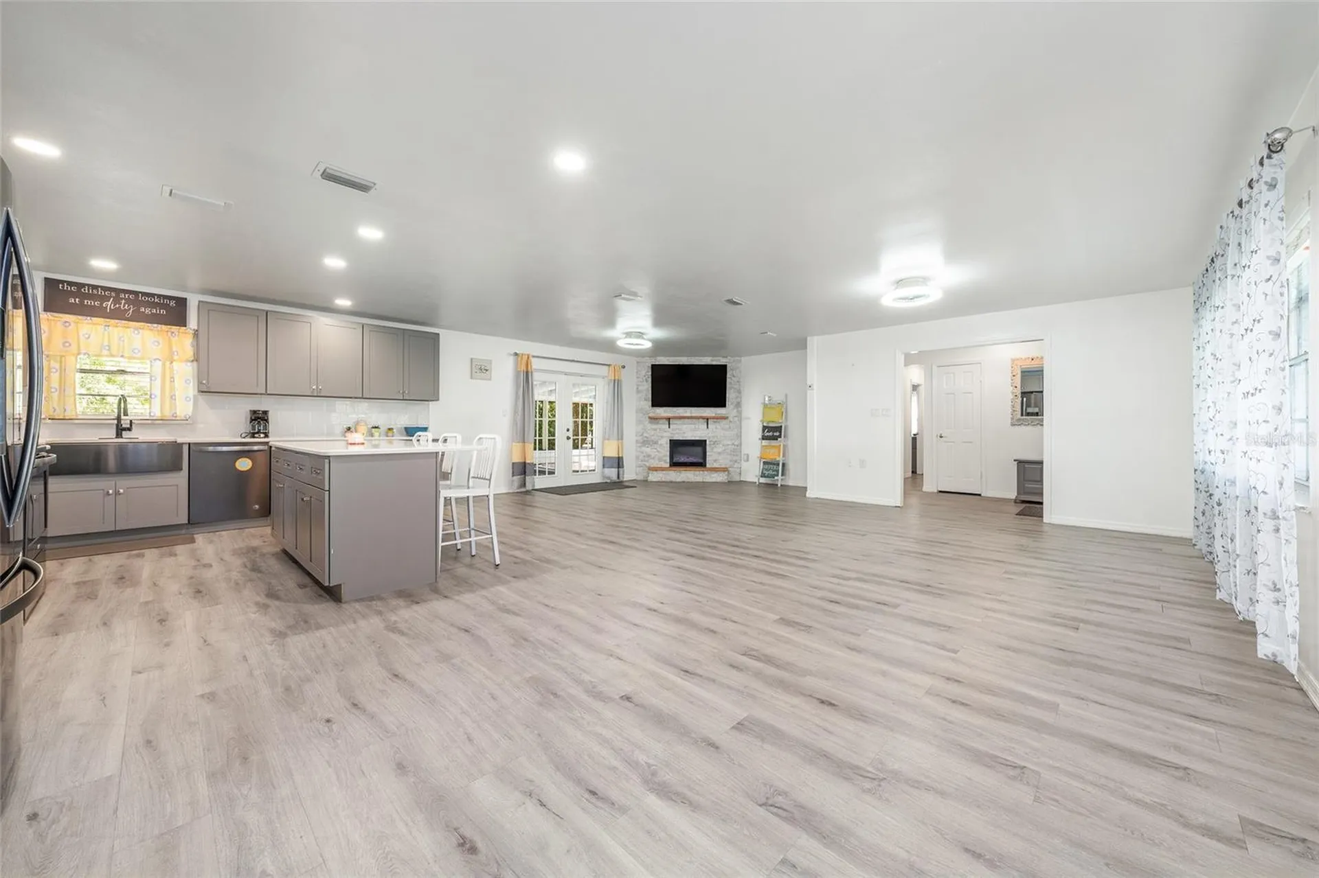 15 Adams Avenue Kissimmee FL 34744