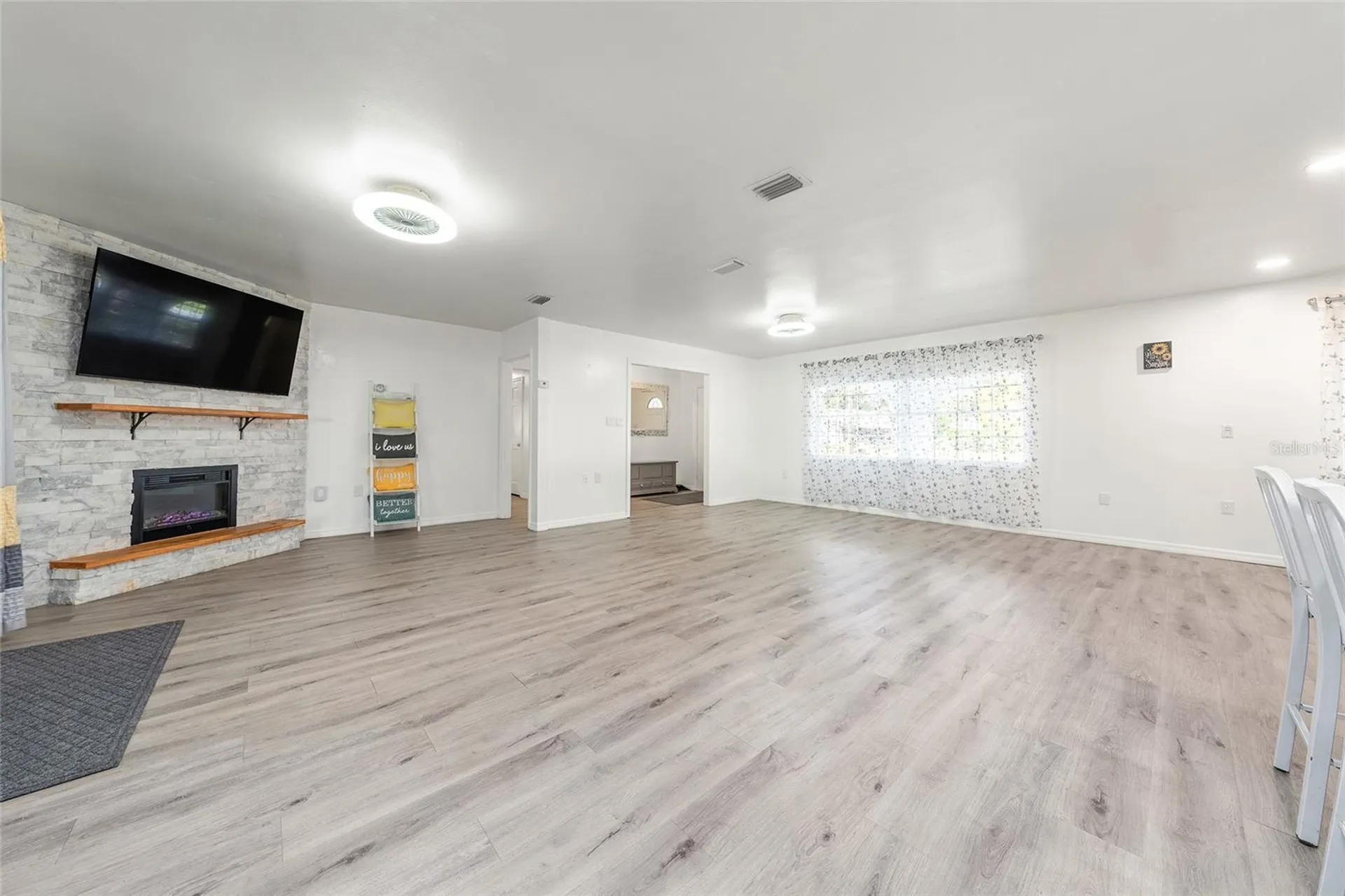 15 Adams Avenue Kissimmee FL 34744