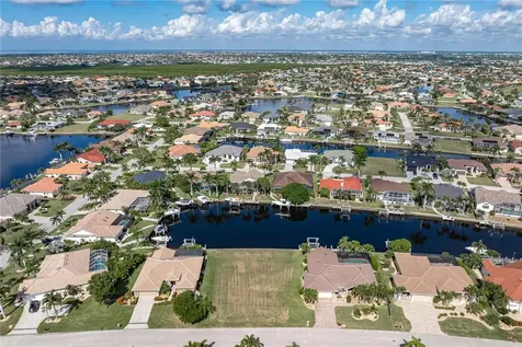 452 Valletta Court Punta Gorda FL 33950
