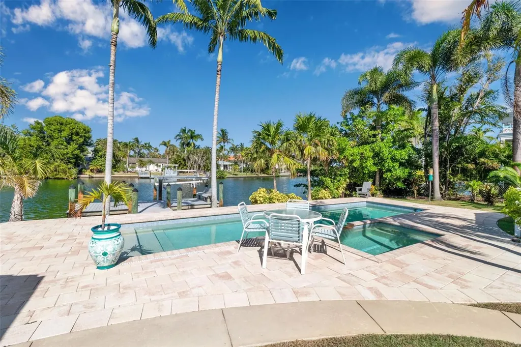 369 S Polk Drive Sarasota FL 34236